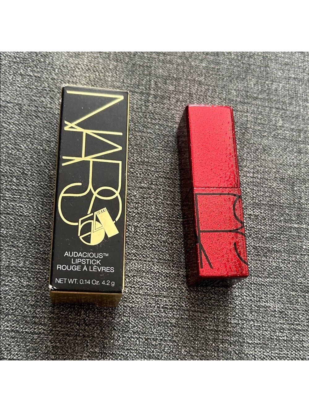 NIB NARS Limited Edition Audacious Lipstick in Mona